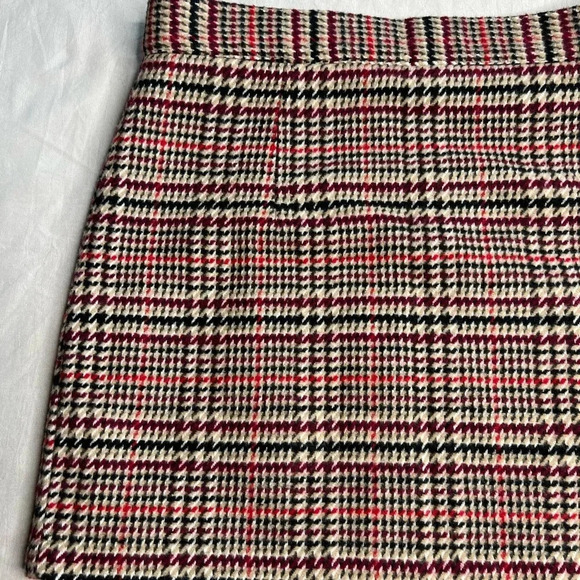 Forever 21 Plaid Flannel Mini Skirt Size 29 Multicolor Short Zip Up - Picture 10 of 12